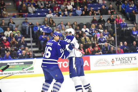 Syracuse Crunch sleep walks to loss to Toronto Marlies - syracuse.com