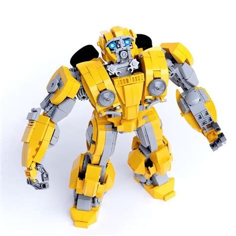 Bumblebee 2018 - HelloBricks | Lego transformers, Lego worlds, Lego robot