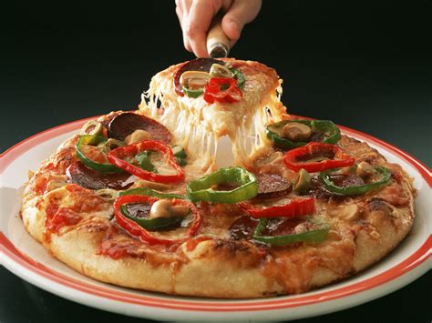 Pizza Coupons – Boon For Pizza Lovers! | Joy Turner