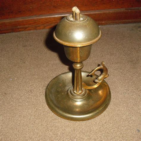 10 facts of Antique brass oil lamps - Warisan Lighting