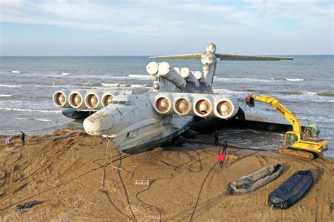 The 'Caspian Sea Monster,' a Lun-class Ekranoplan, rises from the grave ...