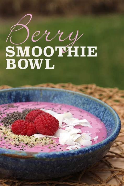 Berry Smoothie Bowl | Recipe | Smoothie bowl, Berry smoothie, Sweet ...