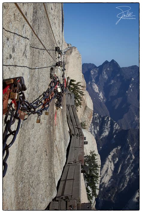 13 Scary Bridges that Will Cause you Dizziness and Headaches - YourAmazingPlaces.com