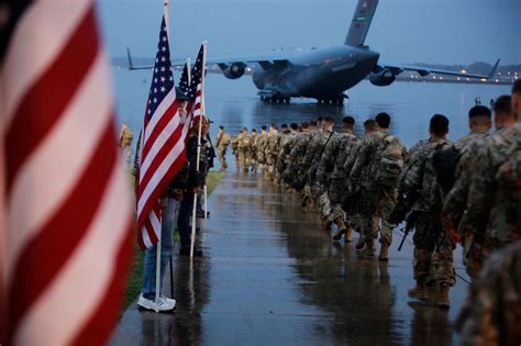 'We're going to war, bro': US paratroopers deploy to Middle East days ...