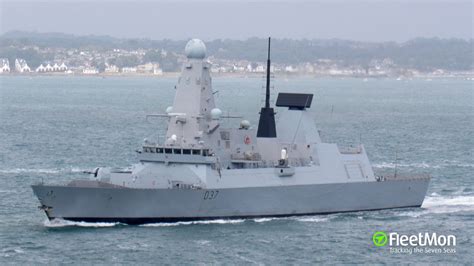 Photo of HMS DUNCAN (D37) (IMO: 4907880, MMSI: 235053411, Callsign: GMIC) taken by reinekefox