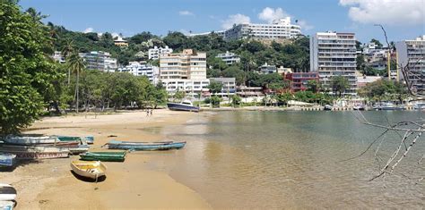 Explore Acapulco's Best Beaches: Ranked