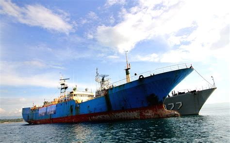 INDONESIA-WEST JAVA-ILLEGAL FISHING VESSEL-SINKING