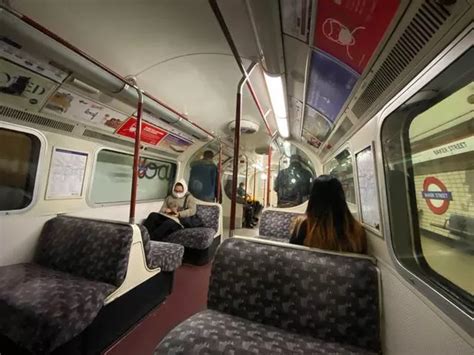 London Underground: TfL explains why new Bakerloo line trains are so different inside as ...