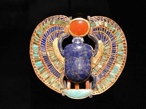 Artifacts found in King Tut’s Tomb Ancient Egyptians believed in an ...