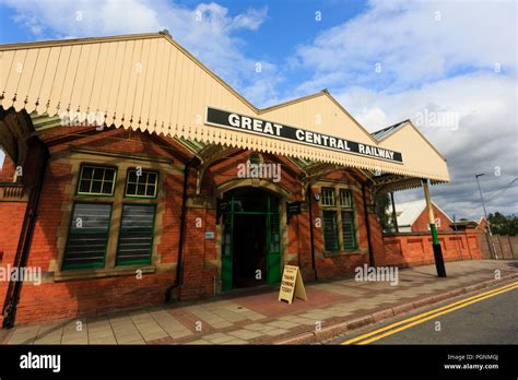 Loughborough station hi-res stock photography and images - Alamy