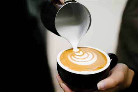 Latte Art Courses Melbourne | Barista Latte Art Training Classes Melbourne