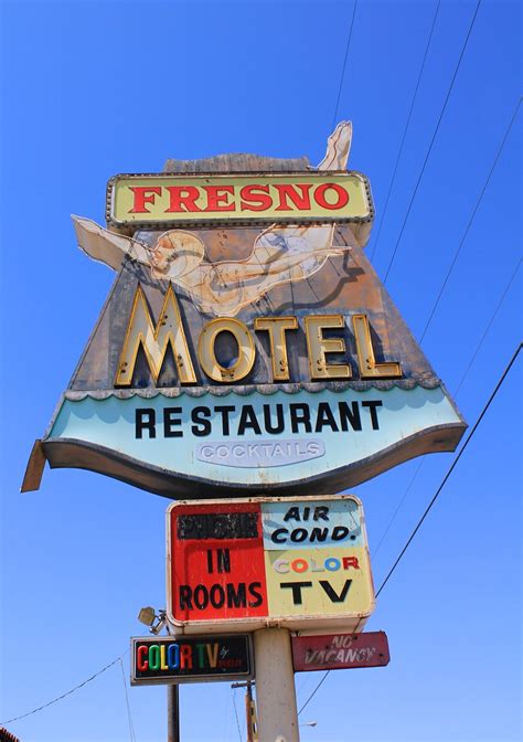 Fresno Motel | 1325 North Motel Drive Fresno,CA | Mike Garofalo | Flickr