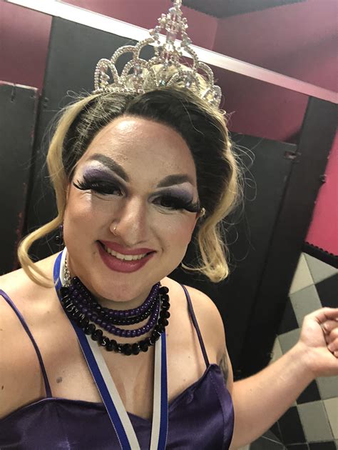 I won my first pageant last night!!! : r/Drag