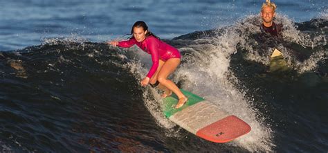 California High Schooler Wins Surfing Competitions on Tricolor ...