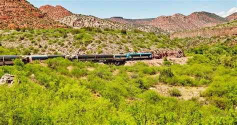 A Gorgeous Fall Train Ride – Canyon Villa