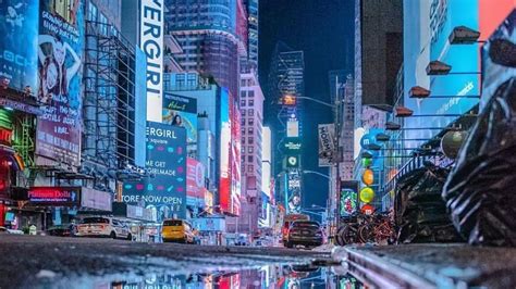 NEW YORK CITY 2019: WALKING THE TIMES SQUARE STREETS AT NIGHT! [4K ...