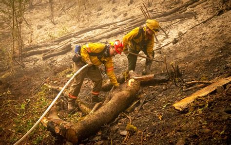 3,000 firefighters battling Oregon wildfires; officials say more on the ...