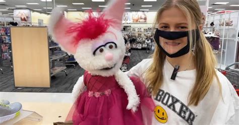 AGT winner Darci Lynne infiltrates Target with Petunia, the puppet bunny – Madly Odd!