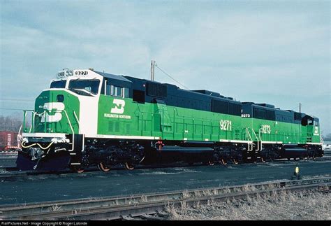 RailPictures.Net Photo: BN 9271 Burlington Northern Railroad EMD SD60M at London, Ontario ...