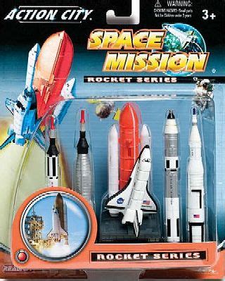 Realtoy Space Shuttle & 4 Rockets Plastic Playset #9123