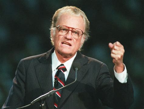 Billy Graham, minister to presidents and evangelist to millions worldwide, dies at 99 | Nation ...