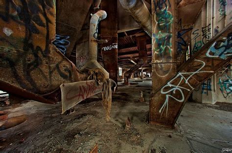 AbandonedFactoryUpperLevelMainRoom-XL.jpg (1024×677) | Abandoned factory, Subculture, Synchronicity