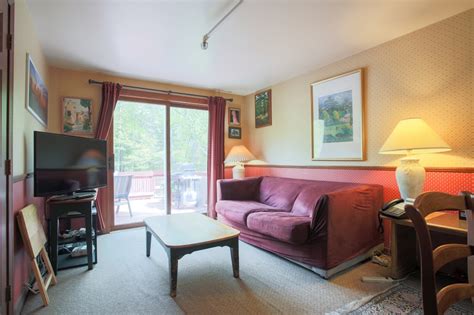 Cranmore Mountain Lodge Bed & Breakfast in North Conway | Cranmore ...