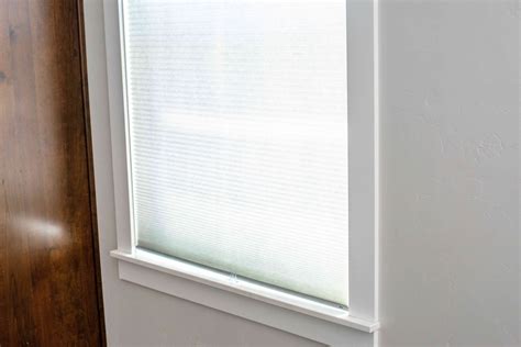 How to Properly Clean Fabric Blinds