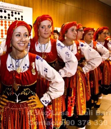 Traditional Andorra | Traditional outfits, Culture clothing, Traditional dresses