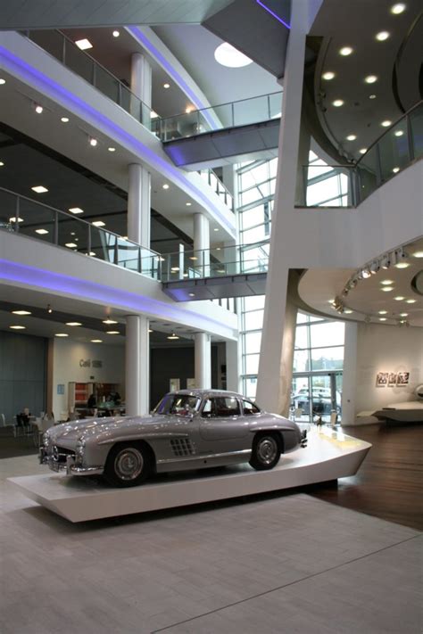 Mercedes-Benz World | DKA | Showcase attraction in historic racing track