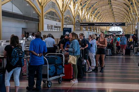 U.S. Airports Are Seeing Fewer Delays, Cancellations, FAA Chief Says