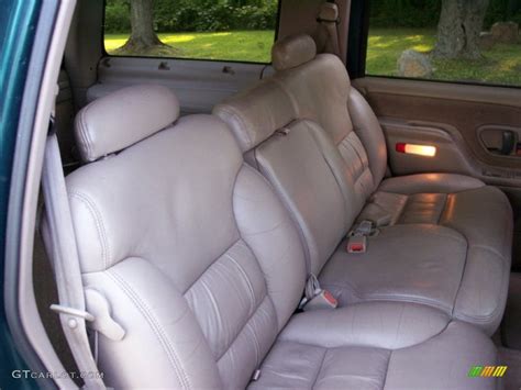 Neutral Interior 1998 Chevrolet Tahoe LT 4x4 Photo #51353036 | GTCarLot.com