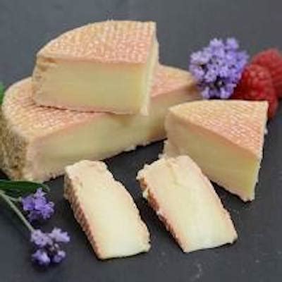 MUNSTER CHEESE - Live Cheesemaking via Zoom! - The Art of Cheese