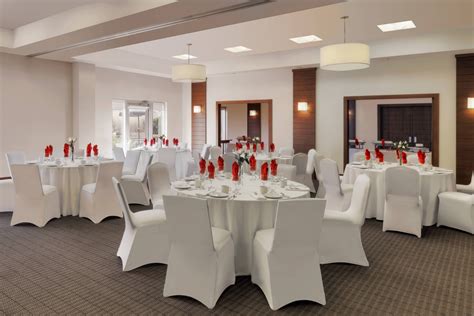 Wedding Venues in Cambridge, Ontario | Four Points by Sheraton Cambridge