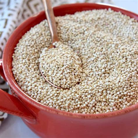 What Is Quinoa? + How To Cook With It | Bowls Are The New Plates