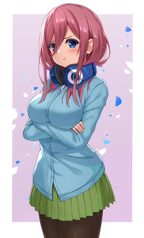 Pouty Miku [Go-Toubun no Hanayome] Anime Sensual, Cute Anime Pics ...