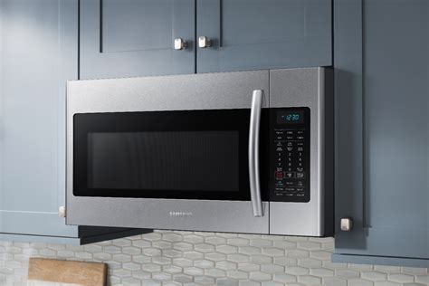 Customer Reviews: Samsung 1.8 cu. ft. Over-the-Range Fingerprint Resistant Microwave with Sensor ...