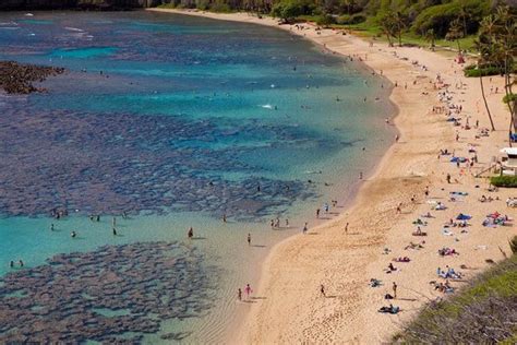 Hanauma Bay Nature Preserve, Hawaii (with Map & Photos)