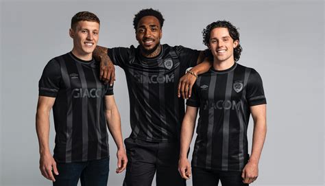 Umbro Unveil Striking Blackout Hull City 21/22 Away Shirt - SoccerBible