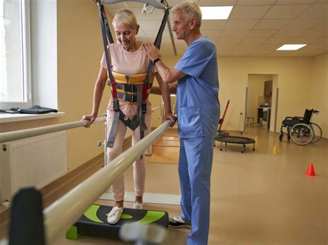 Parallel Bars in Physical Therapy: A Guide to Rehabilitation and Training - Medpoint