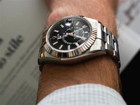 Rolex Bezel Types - The Ultimate Resource Guide - Millenary Watches