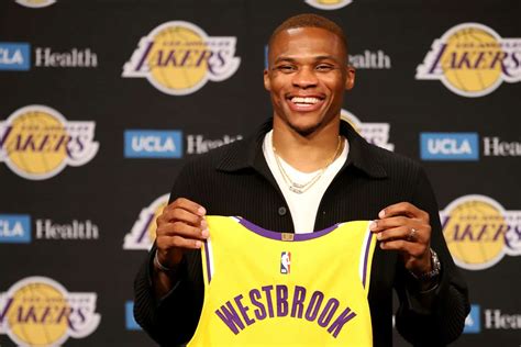 Fans Respond To Russell Westbrook's Return To Oklahoma City