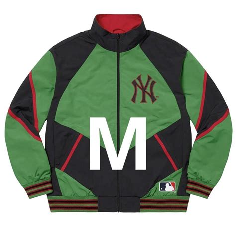Supreme New York Yankees™ Track Jacket M-