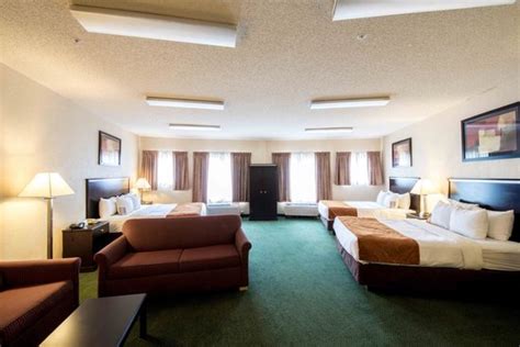 COMFORT SUITES SUMMIT COUNTY $93 ($̶1̶0̶6̶) - Updated 2018 Prices & Hotel Reviews - Dillon, CO ...