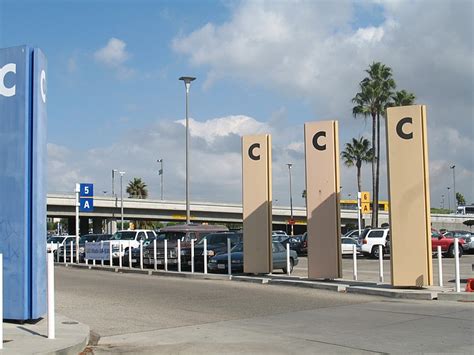 LAX Removing 2,110 Parking Spaces to Make Way for Construction | Los Angeles Business Journal