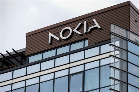 Google's Rise and Nokia's Smartphone Fall From Grace - Bloomberg