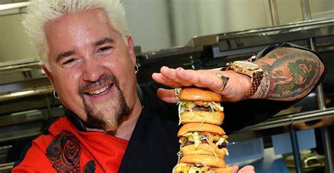 Diners, Drive-Ins and Dives Season 42 - episodes streaming online