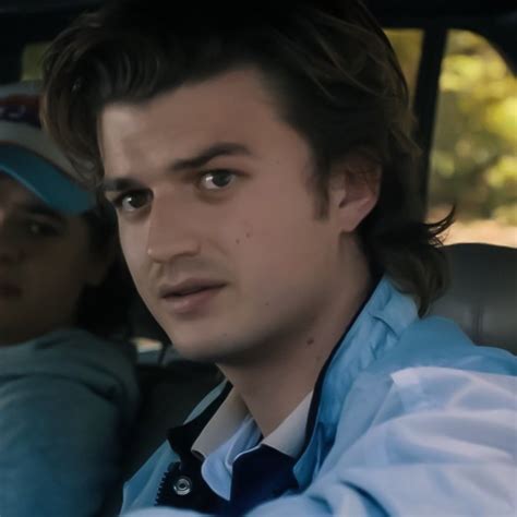 joe keery as steve harrington in stranger things season 4 Watch Stranger Things, Stranger Things ...