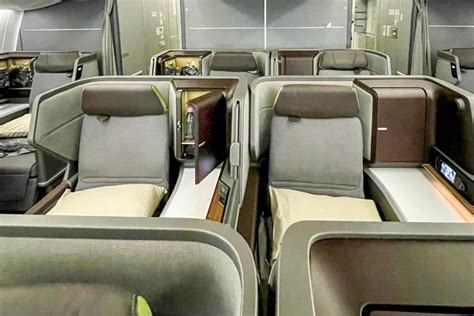 Is EVA Air business class worth it on the Boeing 787-10? - The Points Guy