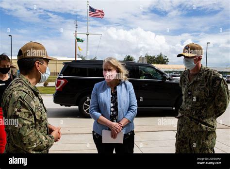 Hollyanne Milley, center, spouse of U.S. Army Gen. Mark Milley ...